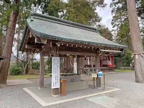 川勾神社の手水舎