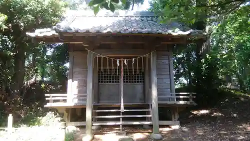 八幡神社の本殿・本堂