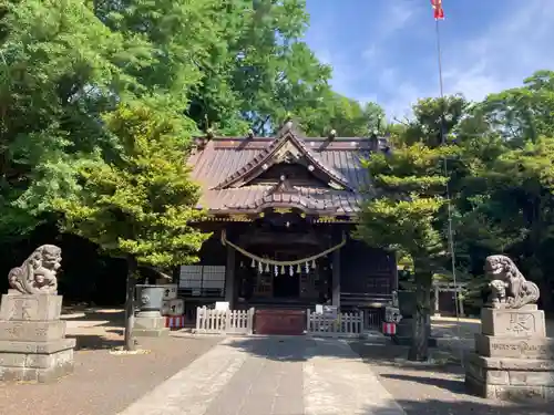 玉敷神社の本殿