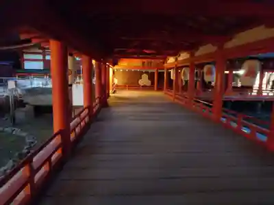 厳島神社(広島県)