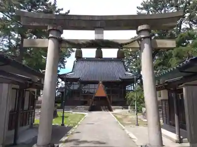 新治神社(富山県)
