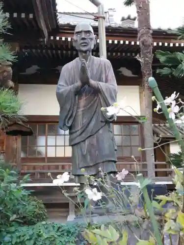 神應寺の像