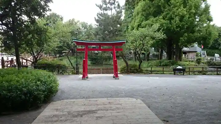 千束八幡神社の鳥居
