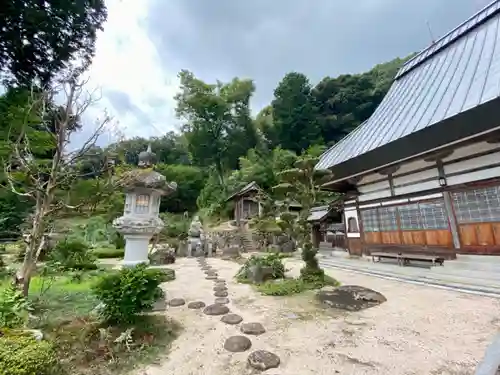 慶徳院の庭園