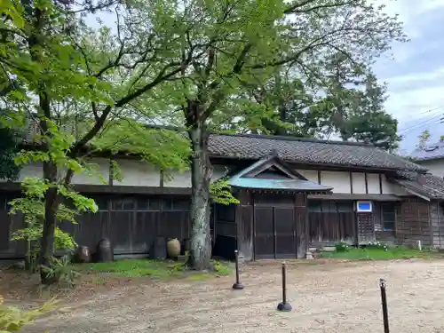 乙寳寺(新潟県)