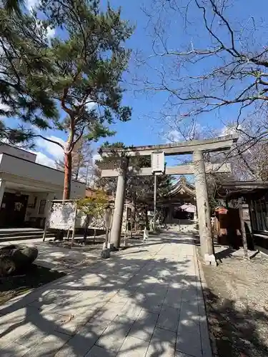彌彦神社　(伊夜日子神社)(北海道)