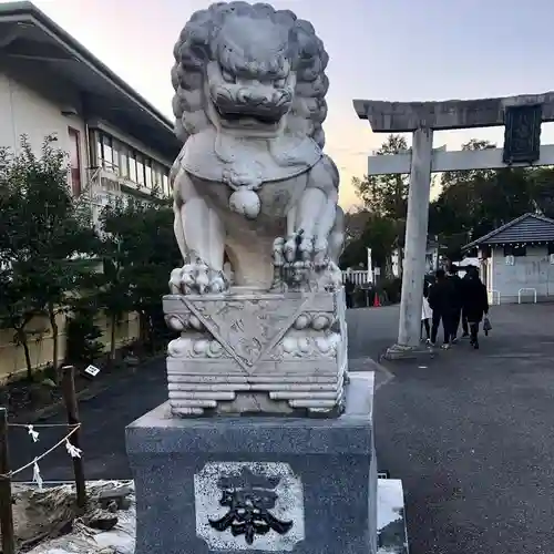 上地八幡宮の狛犬