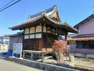 観音堂の本殿・本堂