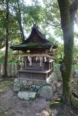 日根神社の末社・摂社