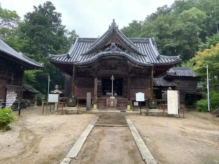 長寿院の本殿・本堂