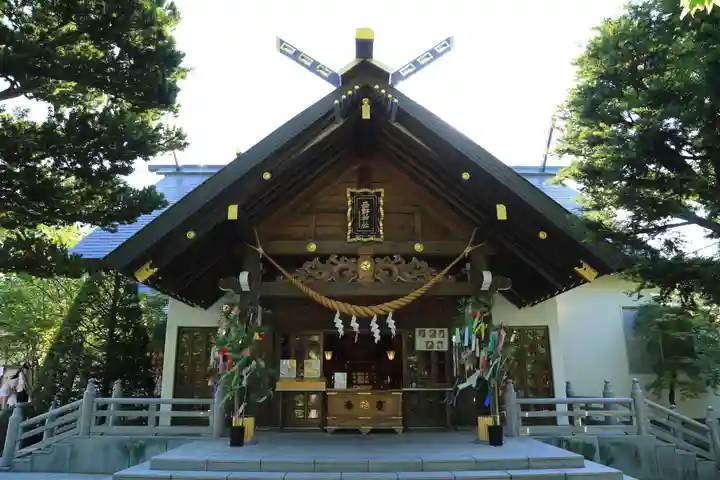 西野神社の本殿・本堂