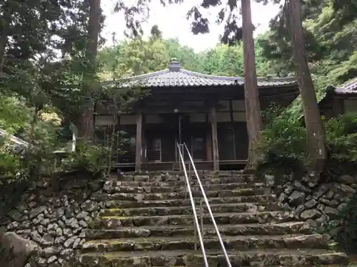 東林寺の本殿・本堂