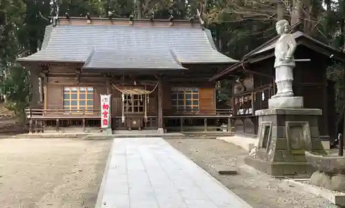 白和瀬神社の本殿