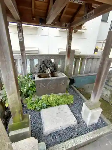 車町稲荷神社の手水舎