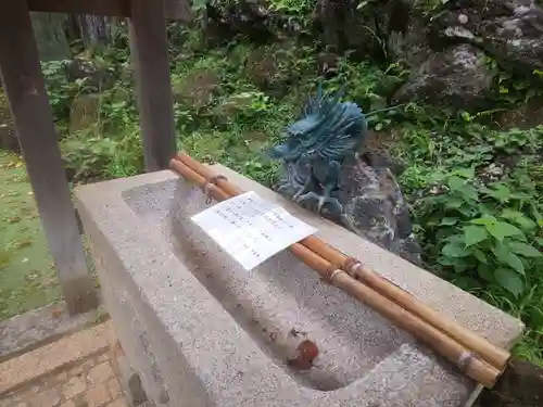 建長寺 半僧坊の手水舎
