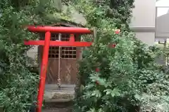 神明神社の末社