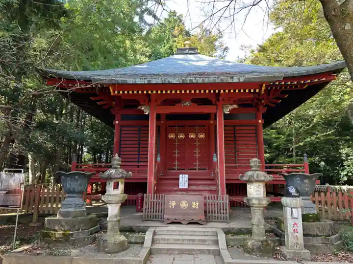 高尾山薬王院の末社・摂社