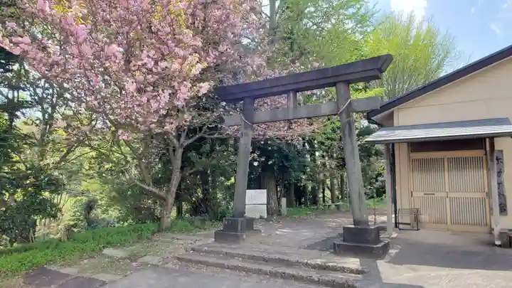八幡神社の鳥居