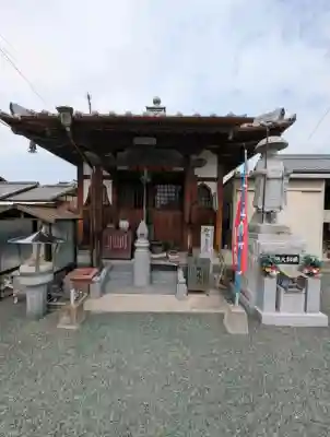 高音寺の{uncategorized: "未分類", other: "その他", undefined: "問題あり", building: "その他建物", grave: "お墓", sacred_gate: "鳥居", guardian: "狛犬", statue: "像", buddha: "仏像", history: "歴史", nature: "自然", garden: "庭園", animal: "動物", pagoda: "塔", temizu: "手水舎", mountain_gate: "山門・神門", sanctuary: "本殿・本堂", subordinate: "末社・摂社", art: "芸術", scenery: "景色", jizo: "地蔵", ema: "絵馬", goshuin: "御朱印", omikuji: "おみくじ", items: "授与品その他", amulet: "お守り", goshuincho: "御朱印帳", eats: "食事", festival: "お祭り", votive_dance: "神楽", shichigosan: "七五三参", wedding: "結婚式", experience: "体験その他", initially: "初詣", around: "周辺", anti_infection: "感染症対策"}