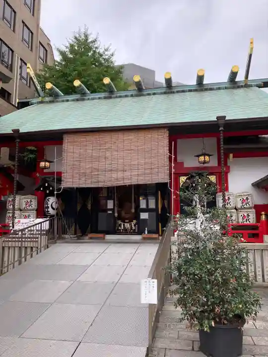 鷲神社の本殿・本堂