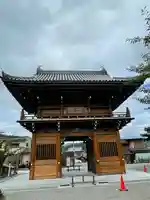 丹生大師 神宮寺の山門・神門