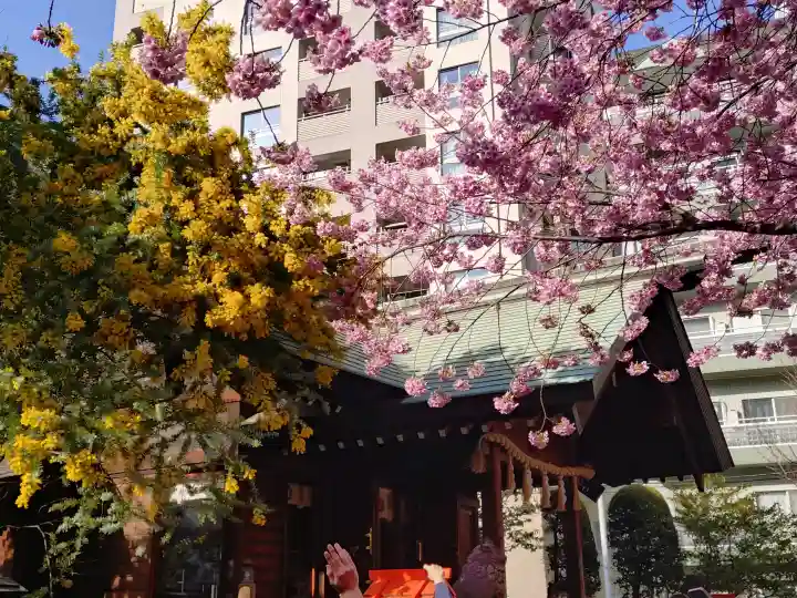 蔵前神社の{uncategorized: "未分類", other: "その他", undefined: "問題あり", building: "その他建物", grave: "お墓", sacred_gate: "鳥居", guardian: "狛犬", statue: "像", buddha: "仏像", history: "歴史", nature: "自然", garden: "庭園", animal: "動物", pagoda: "塔", temizu: "手水舎", mountain_gate: "山門・神門", sanctuary: "本殿・本堂", subordinate: "末社・摂社", art: "芸術", scenery: "景色", jizo: "地蔵", ema: "絵馬", goshuin: "御朱印", omikuji: "おみくじ", items: "授与品その他", amulet: "お守り", goshuincho: "御朱印帳", eats: "食事", festival: "お祭り", votive_dance: "神楽", shichigosan: "七五三参", wedding: "結婚式", experience: "体験その他", initially: "初詣", around: "周辺", anti_infection: "感染症対策"}
