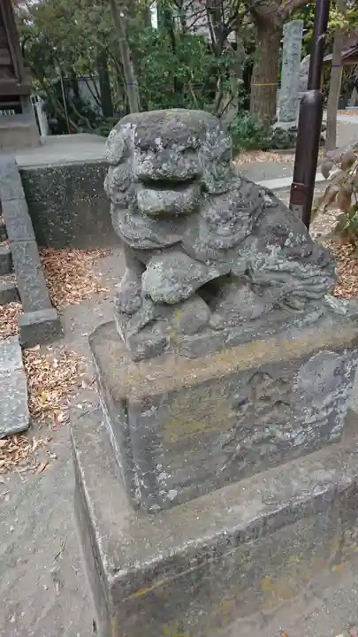 大鷲神社の狛犬