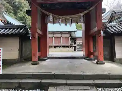 柞原八幡宮の山門・神門