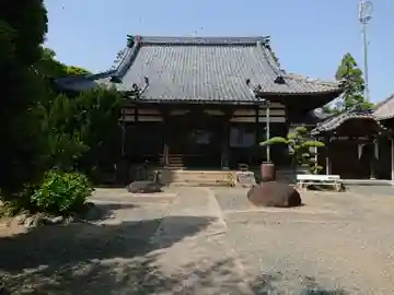 桂昌寺の本殿・本堂