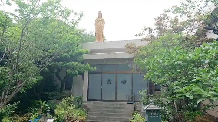 普向寺の本殿・本堂