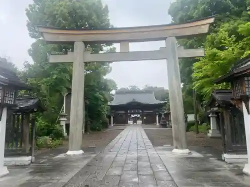 須賀神社の{uncategorized: "未分類", other: "その他", undefined: "問題あり", building: "その他建物", grave: "お墓", sacred_gate: "鳥居", guardian: "狛犬", statue: "像", buddha: "仏像", history: "歴史", nature: "自然", garden: "庭園", animal: "動物", pagoda: "塔", temizu: "手水舎", mountain_gate: "山門・神門", sanctuary: "本殿・本堂", subordinate: "末社・摂社", art: "芸術", scenery: "景色", jizo: "地蔵", ema: "絵馬", goshuin: "御朱印", omikuji: "おみくじ", items: "授与品その他", amulet: "お守り", goshuincho: "御朱印帳", eats: "食事", festival: "お祭り", votive_dance: "神楽", shichigosan: "七五三参", wedding: "結婚式", experience: "体験その他", initially: "初詣", around: "周辺", anti_infection: "感染症対策"}