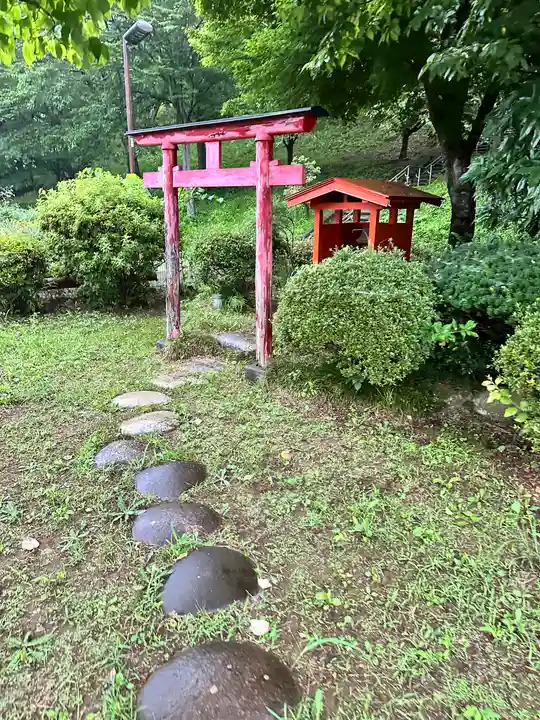 日影伏見稲荷社(東京都)