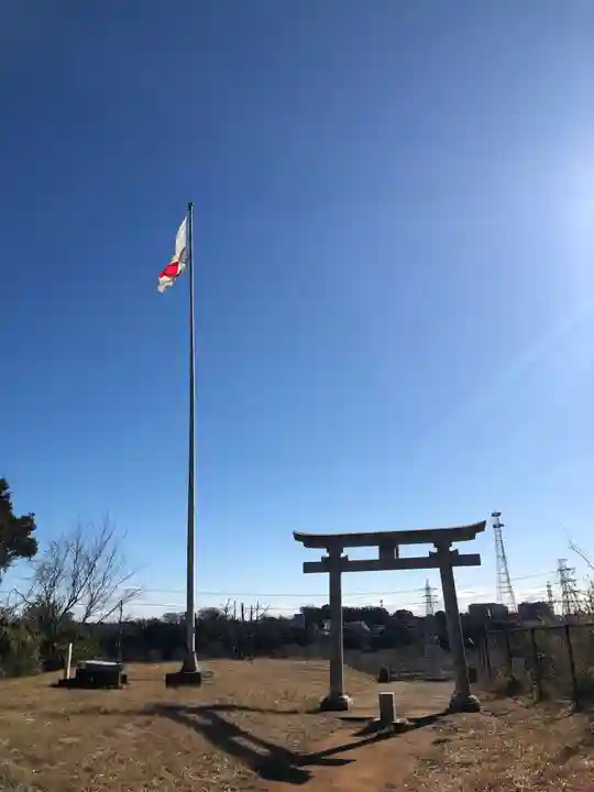 諏訪神社の鳥居