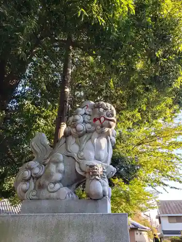 八幡神社の狛犬