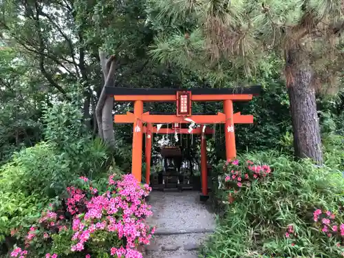 御厨神社の末社・摂社