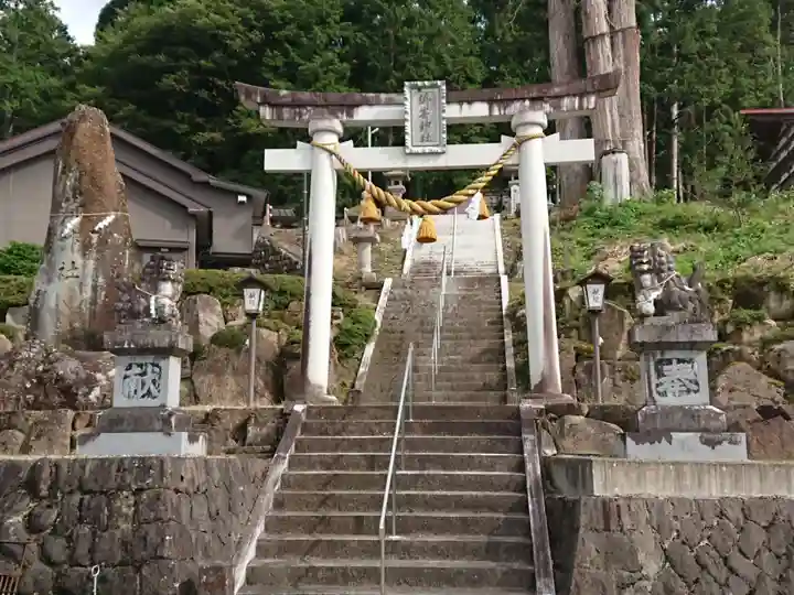 御崎神社(御嵜神社)の鳥居