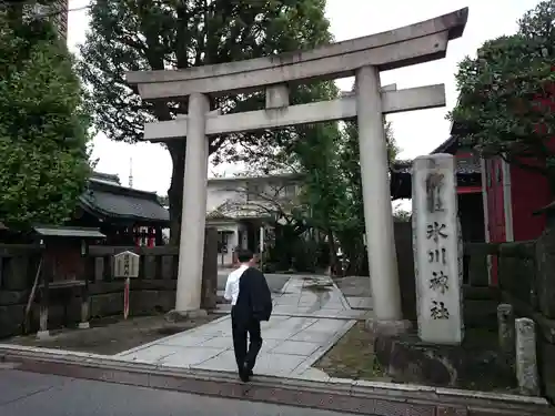 麻布氷川神社の鳥居