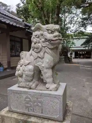 白羽神社の狛犬