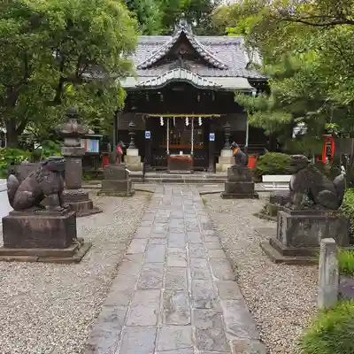 三囲神社の本殿・本堂