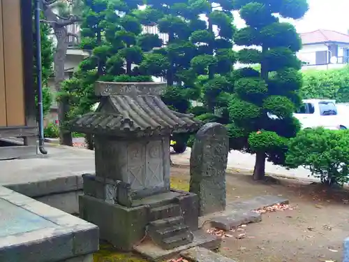 道庭香取神社の末社