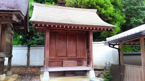 幡頭神社の末社