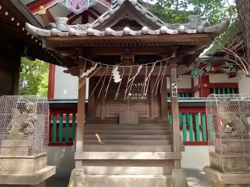 居木神社の末社