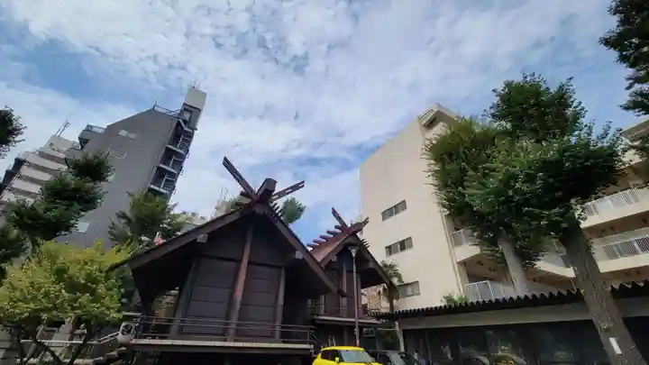 高円寺氷川神社の本殿・本堂