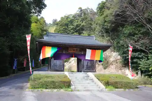 禅定寺の山門・神門