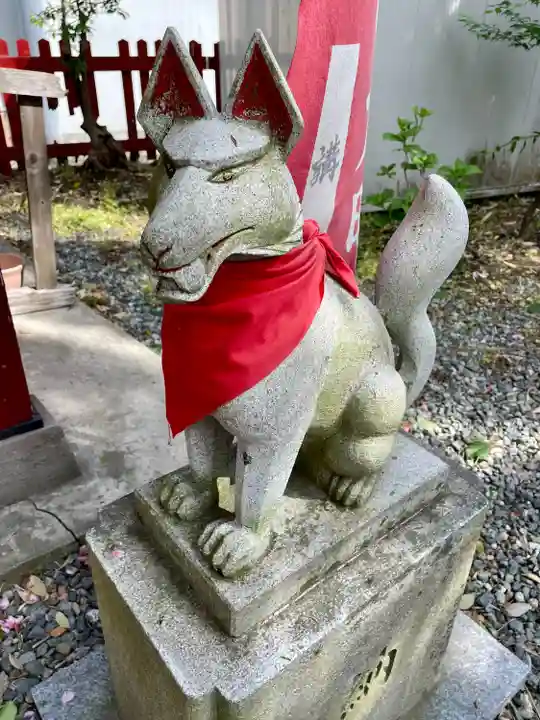 宇都宮稲荷神社(宇都宮辻幕府旧跡)の狛犬