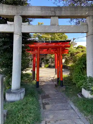 天明稲荷神社の鳥居