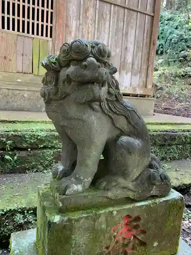 飯高神社の狛犬