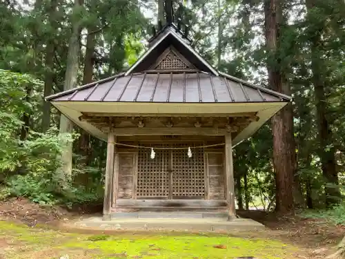 小菅神社里社の建物その他