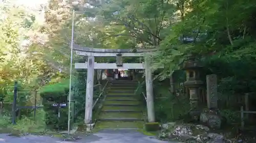 山科聖天 雙林院（双林院）　の鳥居