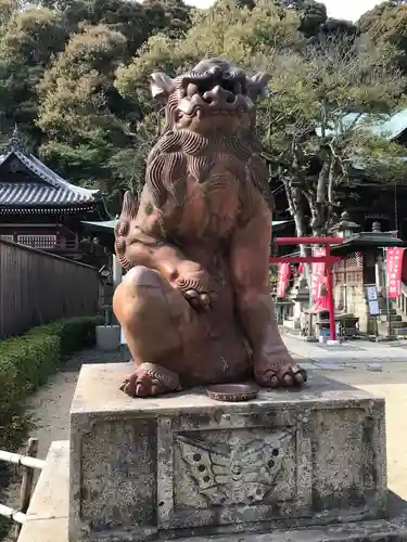 由加山 由加神社本宮の狛犬